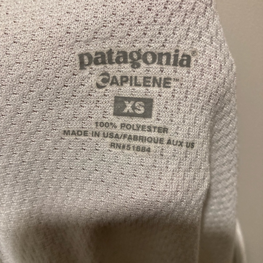 Patagonia shirt - Picture 3 of 4